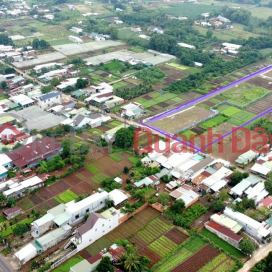 The owner urgently needs to sell a full residential land lot, frontage DT769, pink book, 7km from Long Thanh airport. (No _0