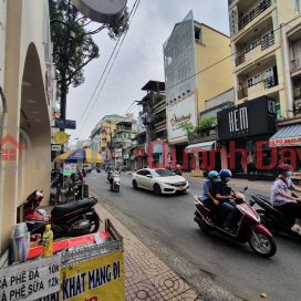 House for sale in Tran Quang Dieu alley, District 3 near An Sinh Hospital, owner's private book is blank _0