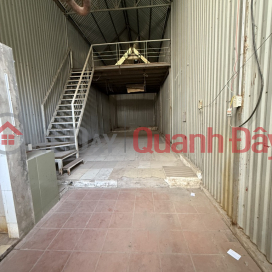 House for sale C4 right at Ngoc Thuy park, 61 square meter, more than 8 billion, negotiable. Contact 0936123469 _0