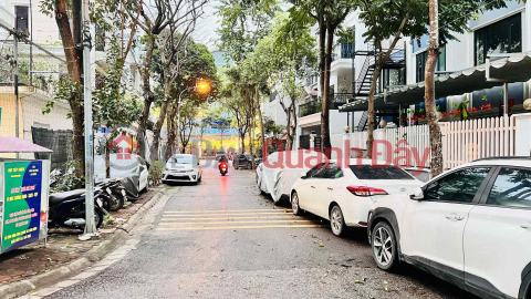 bán nhà Hoàng Như Tiếp- bệnh viện Tâm Anh, diện tích 140m, ôtô tránh, cách bệnh viện Tâm Anh 50m _0