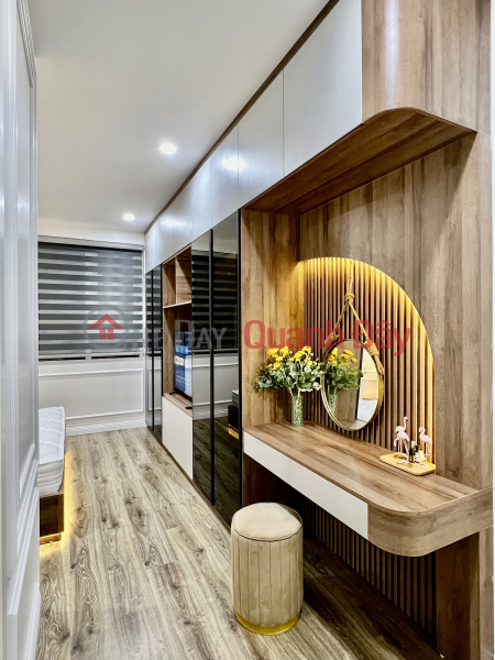 My family needs to sell our 3-bedroom apartment in Ecolife Capitol, 104m2, on a middle floor with a beautiful view. Vietnam, Sales, đ 8.5 Billion