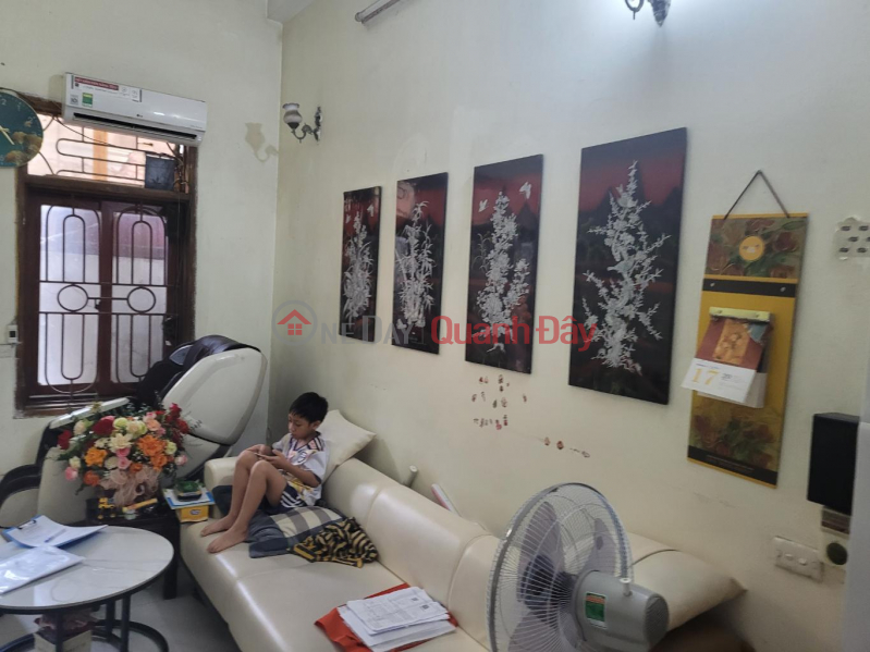 Le Trong Tan, 1 side lake, 1 side alley, in the middle of the street, core values of life, Vietnam | Sales đ 21 Billion