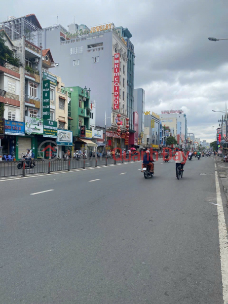 LONG TERM OWNERS. NEAR THE FRONT OF HUYNH TAN PHAT, DISTRICT 7. DTCCN 180.7. M2. 7 X 28. ONLY 9 BILLION. 6M 1 AXLE CAR ASSY Sales Listings