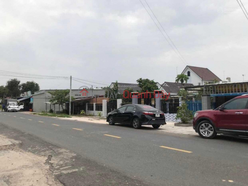 Land for sale, 3 frontages Hung Vuong, Phuoc An, 668m2 (8x56m),expanding to the back 16.5m (165m2),residential land Sales Listings