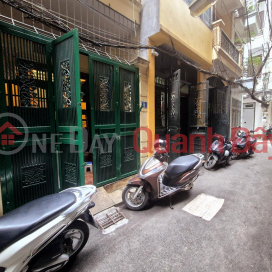 Prime location, subdivided house, car parking at the door, alley leading to Cau Giay, Quan Hoa, Duong Quang Ham, Nguyen Khanh Toan... _0