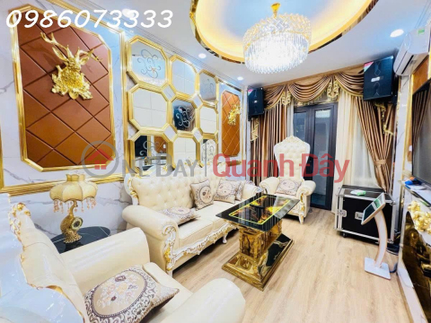 Dang Tien Dong 67m 5 floors 13.88 billion car parking at VIP gate 0986073333 _0
