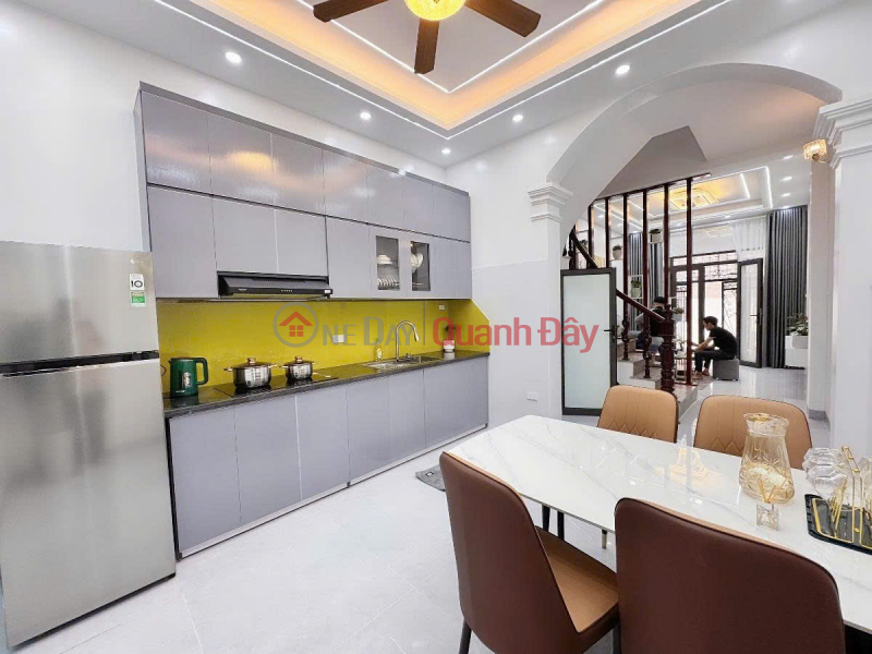 Property Search Vietnam | OneDay | Residential, Sales Listings | House for sale in Nguyen Thai Hoc alley, Dong Da: 32m2 x 4 floors, 4 bedrooms, registered office, 5.6 billion