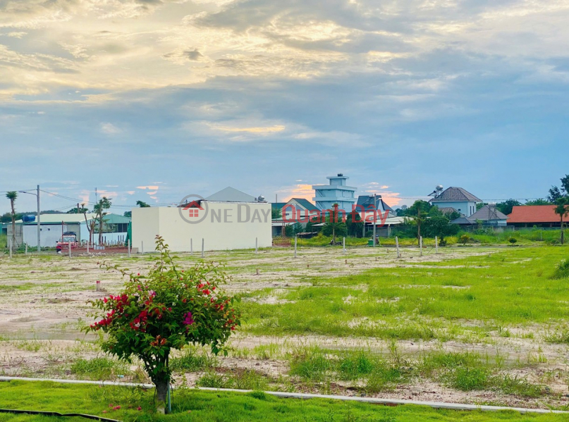 Property Search Vietnam | OneDay | Nhà ở Niêm yết bán | Chỉ từ 695 triệu sở hữu đất gần KCN Becamex, diện tích 225-1.000m2, trả trước 225 triệu