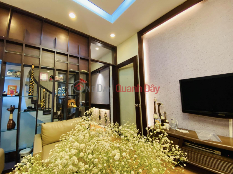 House for sale in Hoang Cau, Dong Da, 48m2, MT: 5m, avoid cars, top business. Price 11.6 billion, Vietnam Sales, đ 11.6 Billion