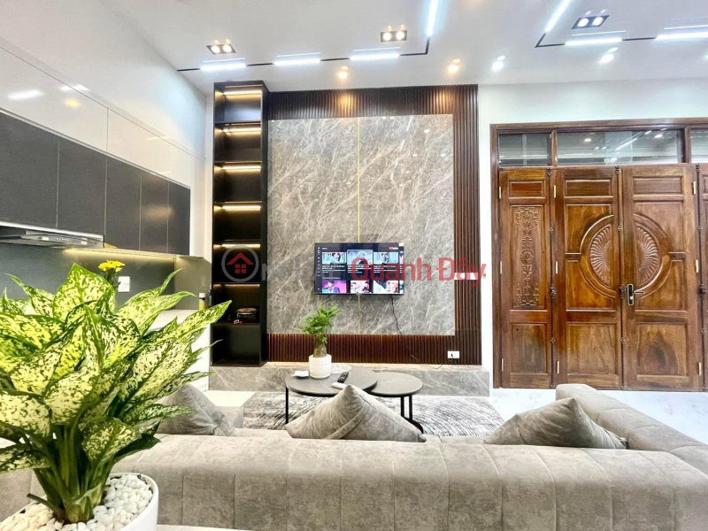 Selling Duong Lang house, 40m x 4 floors, corner lot, parking garage, price 5.3 billion VND, Vietnam | Sales | đ 5.3 Billion