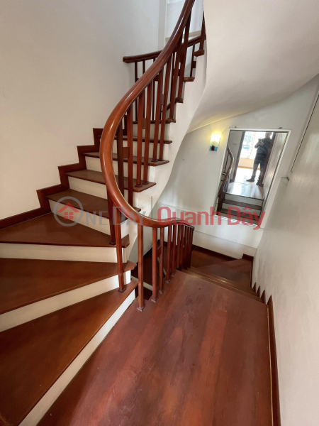 đ 5 Billion, NGUYEN SON townhouse for sale (long Bien) _BEAUTIFUL HOUSE - VIP STREET - BATH THANH UTILITIES - FULL INTERIOR_ 32 m2 x 5 floors: