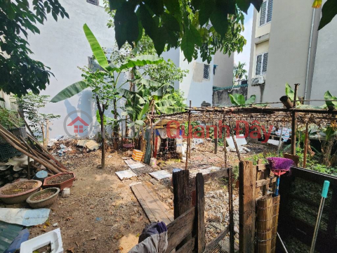 Land for sale in alley 74, Thuong Thanh, 52m x 4.2m frontage, square shape, near car access, price slightly over 7 billion VND (negotiable). _0