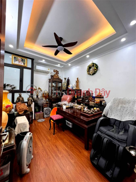 House for sale on Mai Anh Tuan Street, Dong Da District. Book 44m Actual 63m Built 6 Floors Frontage 4m Approximately 19 Billion. Photo Commitment _0