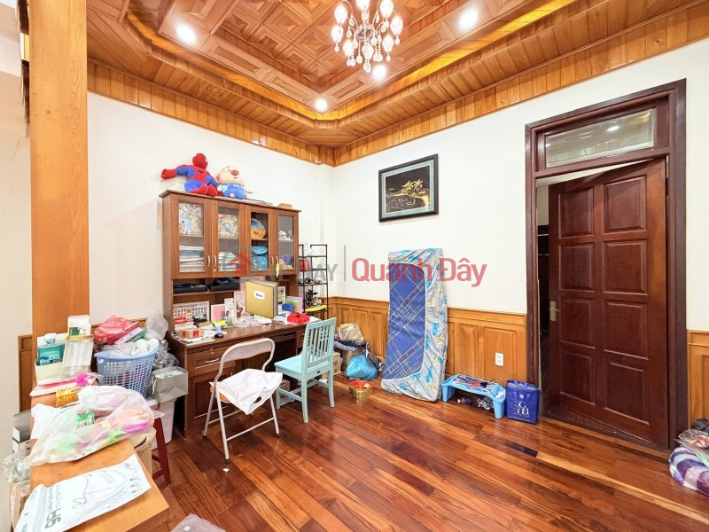 ► Biệt thự gỗ Cao Cấp MT Thái Thị Bôi, đường 7.5m, Kinh Doanh, 86m2, 4 tầng, Giảm Sâu 3.5 tỷ Niêm yết bán