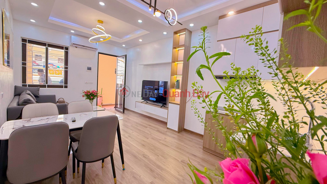 2nd floor, Doan Ke Thien Center, 65m2, 2 bedrooms, full beautiful furniture, over 4 billion Sales Listings