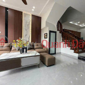 Corner Lot - Commercial Property, Car Accessible, 5-Story Building with Elevator, Area 42 m2, Price Slightly Over 7 Billion VND. _0