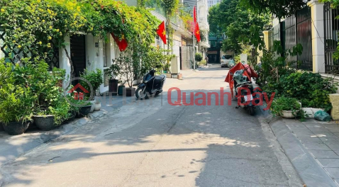 House on Ba Trieu Street, Ha Dong, 32m2, car access, business, 7.8 billion _0
