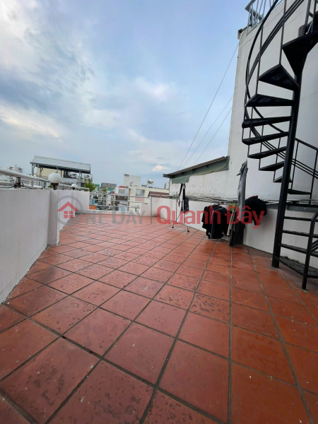 5-storey house in Huynh Van Banh alley, 4x18m, 7 bedrooms, 8 bathrooms | Vietnam, Rental | đ 35 Million/ month