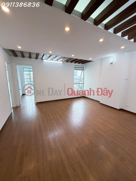 HOT! D11 Building, Tran Thai Tong Street, 83m², 2 Bedrooms. Prime location, slightly over 8 billion VND. VIP location in Cau Giay District. | Vietnam Sales | đ 8.5 Billion