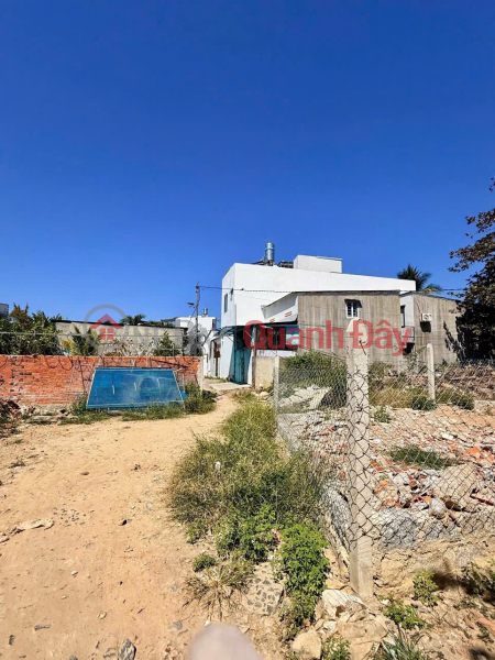 Urgently need to sell 2 beautiful plots of land in Tổ 12 Vĩnh Hội Ngọc Hiệp Ward, Tây Nha Trang to pay off bank debt., Vietnam, Sales | đ 1.75 Billion