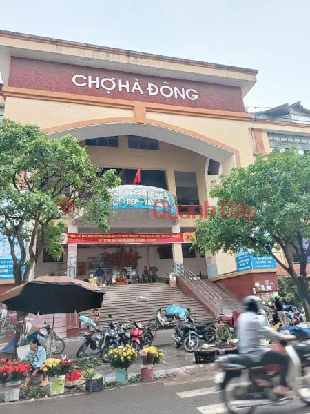 VÍP Lô góc Bà Triệu,Hà Đông,Dt 35m,4 tầng, giá 6 tỷ. Gần Ôtô, kinh doanh Niêm yết bán