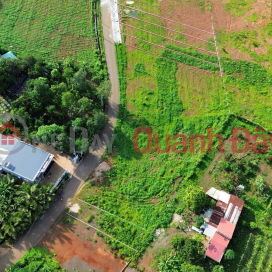 Urgent Sale: 5.3 x 25 meters, widening to 7 meters at the rear - Bau Chinh (new Kim Long commune),Ho Chi Minh City _0