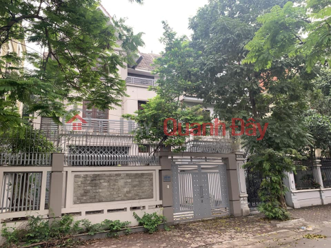 Villa for sale in Dai Mo, 175m2, 3 floors, main road, good for business or living _0