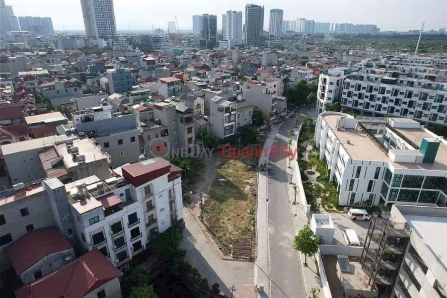 FOR SALE GOLDEN LOT OF OWNER, Dong Sen Auction Area, Location, Ha Dong District, Hanoi Sales Listings