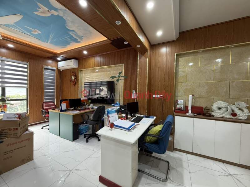 Property Search Vietnam | OneDay | Residential | Sales Listings House for sale on Nguyen Cong Hoan, Ba Dinh, divided into lots, car, 42m2, 5 floors, frontage 5.2m, only 14.8 billion