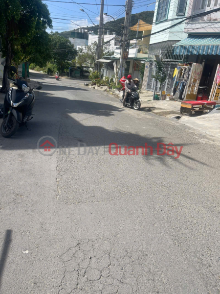 | Làm ơn chọn | Nhà ở | Niêm yết bán, đ 4,5 tỷ