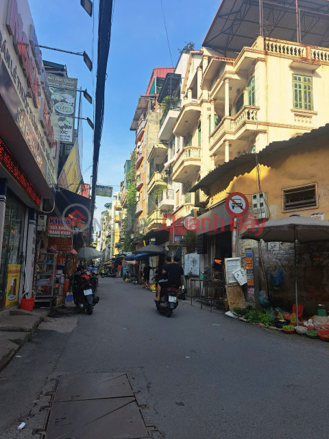 Tòa CCMN 8T mới xây,tại Chùa Láng,Pháo Đài Láng,23 phòng khép kín,doanh thu 120tr/tháng,gần phố _0