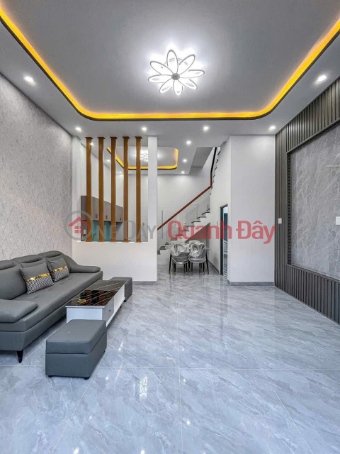 HOUSE FOR SALE 1 GROUND FLOOR 1 FIRST FLOOR 2 BEDROOMS SPACIOUS _0