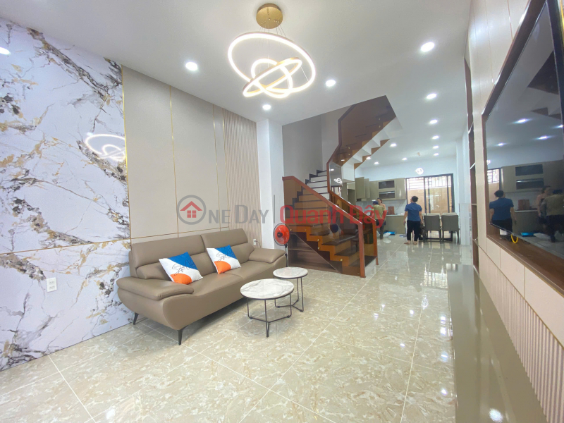 , Please Select | Residential, Sales Listings đ 7.9 Billion