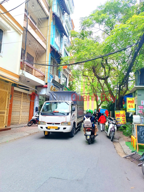 Corner lot, 2 airy and bright sides, cars avoid Nguyen Chi Thanh street. 55m² x 5T - 19 billion _0