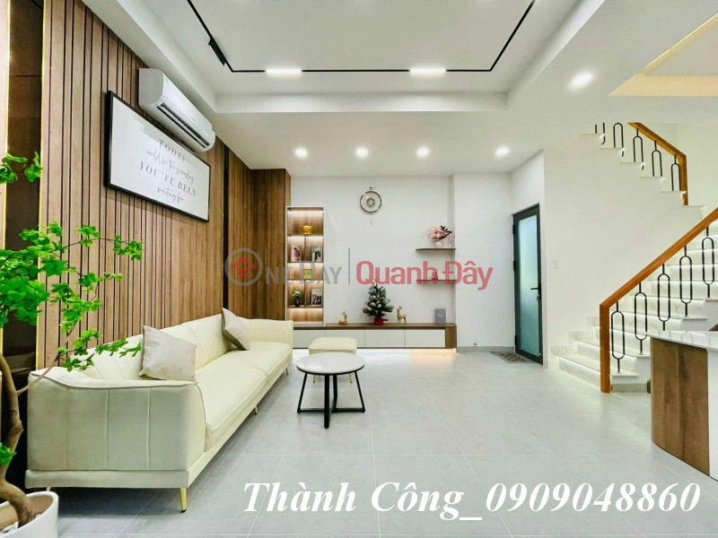 Property Search Vietnam | OneDay | Nhà ở Niêm yết bán | Bán nhà NHÀ CỰC ĐẸP - FULL NỘI THẤT - GIÁP QUẬN 1 - NHỈNH 4 TỶ XÍU.