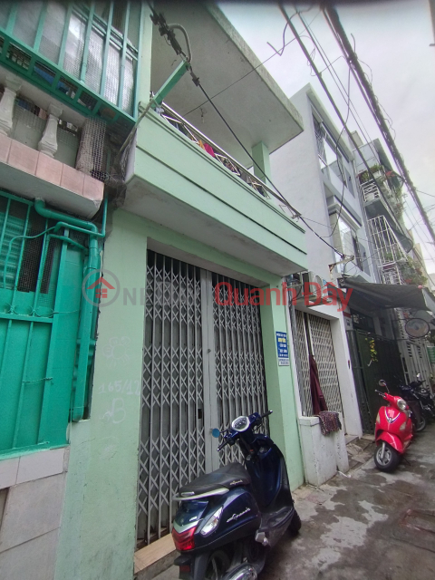 House close to main street Tran Cao Van, Thanh Khe, both living and renting for only 2 billion 990 _0