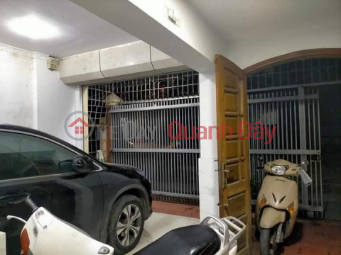 House for sale on Hang Bot Street, Dong Da Front, 6.3m, Price is only 200tr\/m2 Car Business Avoid Sidewalks _0