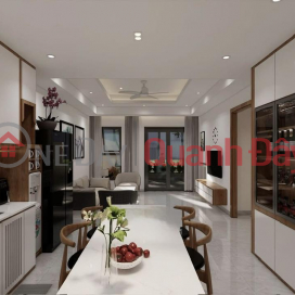 **House for sale in alley 656 Cach Mang Thang 8, ward 5, Tan Binh (4*15) only 8 billion _0