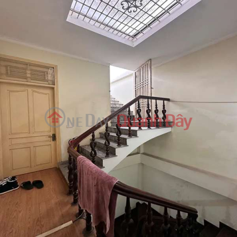 Thụy Khuê-Tây Hồ dòng tiền 50m2-6 tầng-MT 5m giá 14.3 tỷ _0