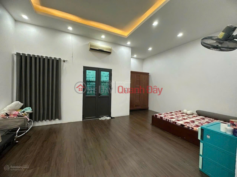 Chính chủ bán nhà 3 tầng đường Cách Mạng Tháng 8 - vị trí đắc địa, thuận lợi kinh doanh, Việt Nam | Bán đ 6,5 tỷ