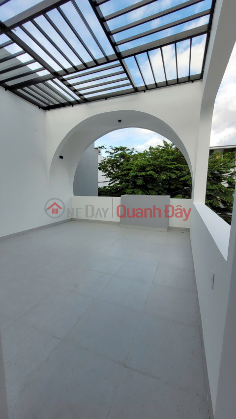 Biệt thự thiết kế hoàn toàn mới - 3 phòng ngủ + 3 phòng tắm _0