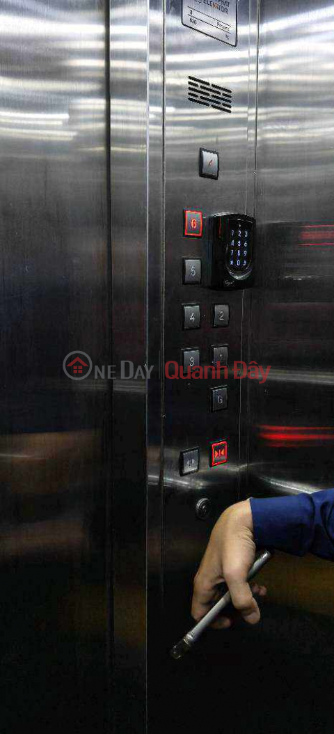 Nhà Mặt Phố - 7 Tầng, Phường 10 , Quận 3 _0