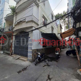 Corner house for rent, 2 fronts on Le Hong Phong _0