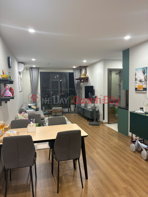 Chính chủ bán căn hộ 2PN, 76m2 - Rose Town 79 Ngọc Hồi - Sẵn sổ, đầy đủ nội thất _0