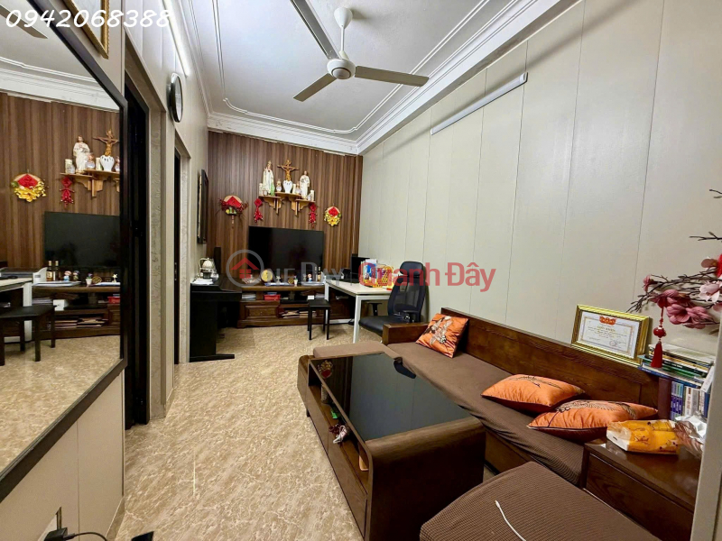 Property Search Vietnam | OneDay | Nhà ở | Niêm yết bán bán nhà Phố Hào Nam, Ô Chợ Dừa, Đống Đa, DT55m2, 13T, nhà vị trí siêu đẹp, khu vực trung tâm Đống Đa