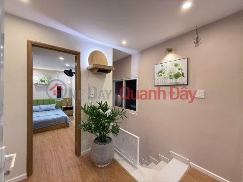 ► Nhà Kiệt Hoàng Diệu gần Nguyễn Văn Linh, 35m2, 2 tầng đẹp, 2.7x tỷ _0