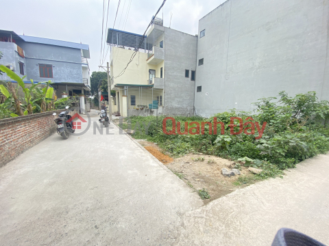 Phuong Dong Phuong Chau business frontage, 33 m wide, comfortable motorway near sports school _0