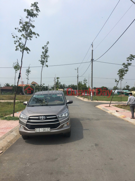 đ 1.6 Billion, PROFITABLE INVESTMENT - PRIME LAND - DIRECT OWNER Land for Sale on National Highway 50, My Le Commune, Can Duoc District, Long An Province.