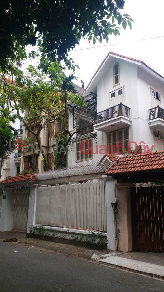 Villa for rent Trung Hoa 145m2, 4 floors for company office, teaching center Rental Listings