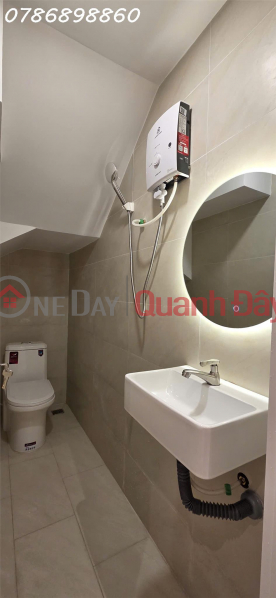 đ 4.95 Billion BEAUTIFUL HOUSE ON HUYNH TAN PHAT STREET, DISTRICT 7 – ALLEY ACCESSIBLE BY CAR, 3 BEDROOMS, PRICE ONLY 4.95 BILLION VND